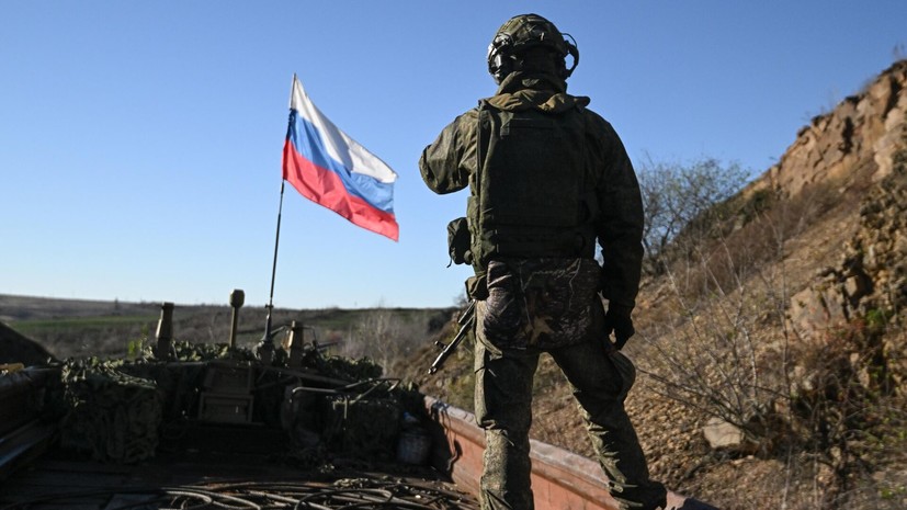 Ударами авиации, ракетных войск и артиллерии: ВС РФ поразили цех ремонта самолётов и склад безэкипажных катеров ВСУ